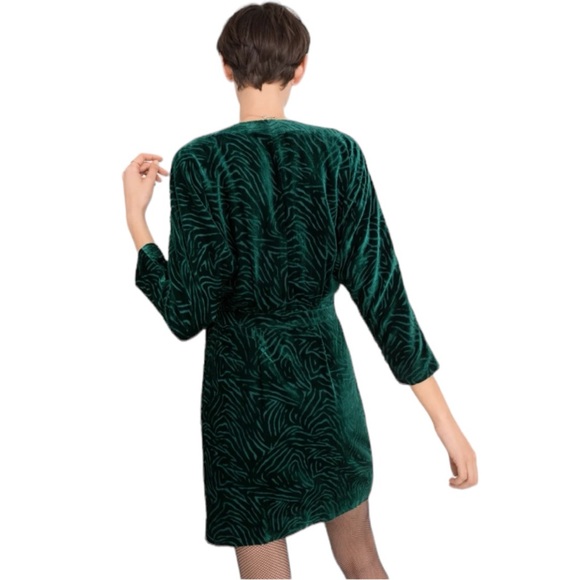 & OTHER STORIES Velvet Wrap Green Mini Dress - Picture 2 of 14